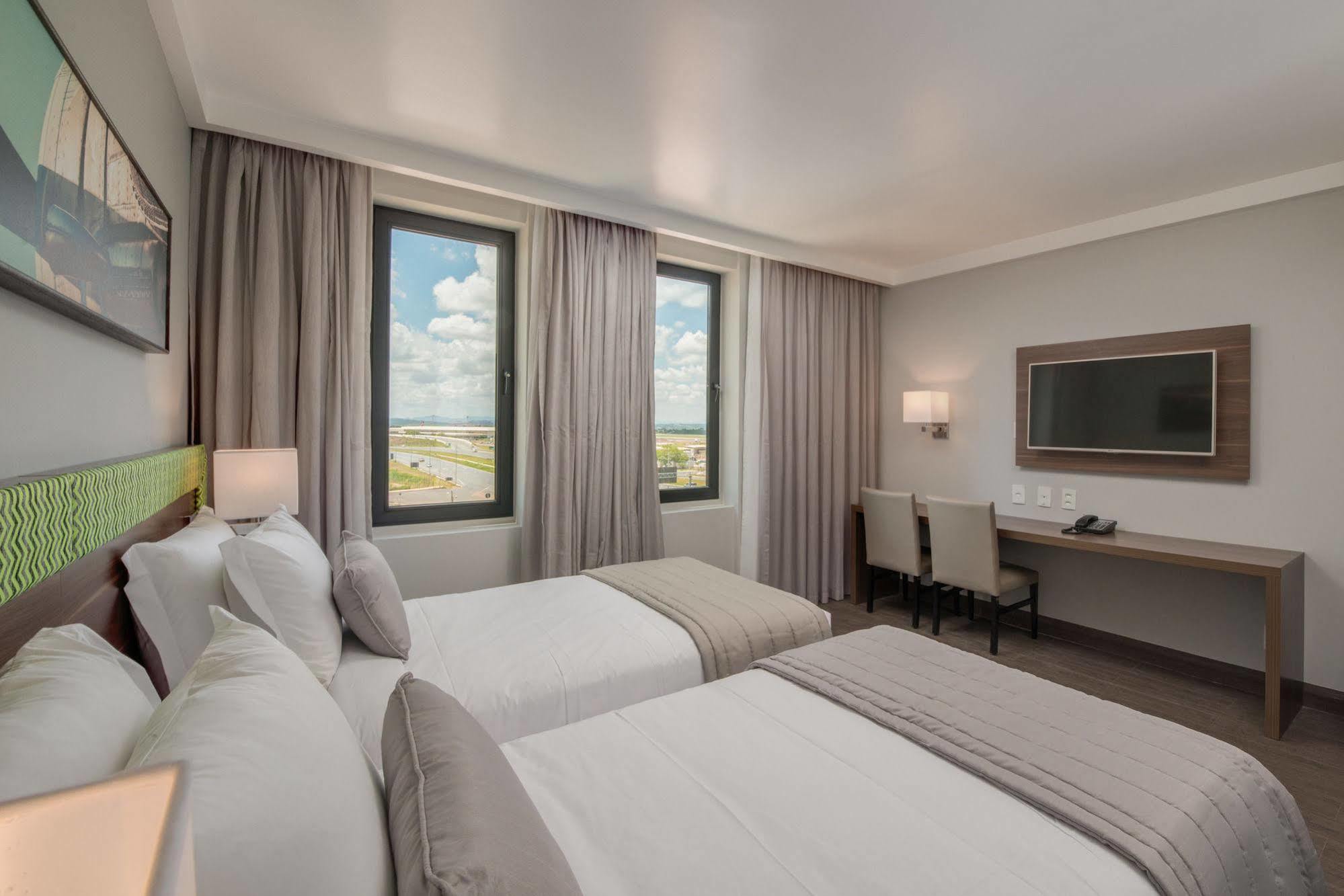 Hotel Linx Confins Extérieur photo